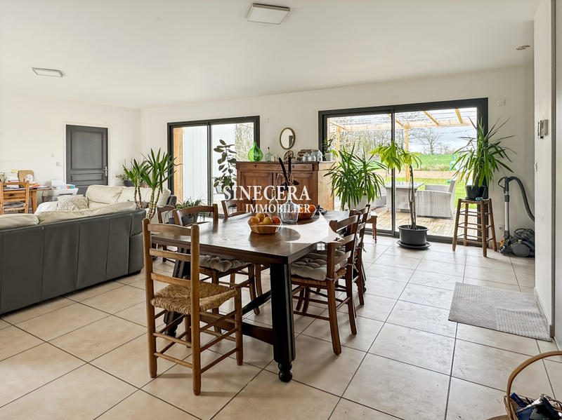 Villa - 110 m² - 5 pièces