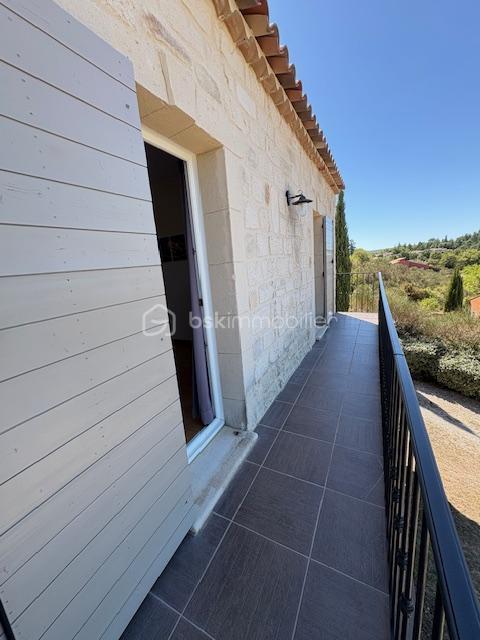 Château - 180 m² - 6 pièces