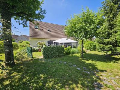 Maison - 104 m² - 5 pièces