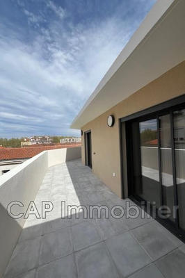 Appartement - 93 m² - 3 pièces