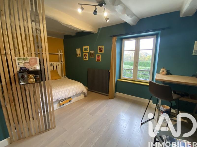 Maison - 152 m² - 7 pièces