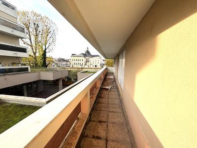 Appartement - 74 m² - 4 pièces