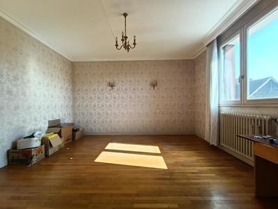 Maison traditionnelle - 170 m² - 7 pièces