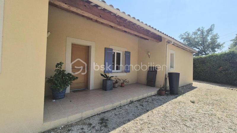 Villa - 252 m² - 9 pièces