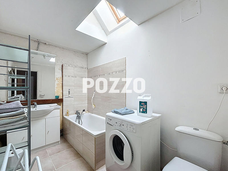 Maison - 92 m² - 4 pièces