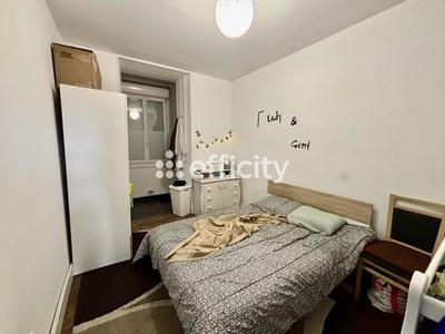 Immeuble - 136 m² - 6 pièces