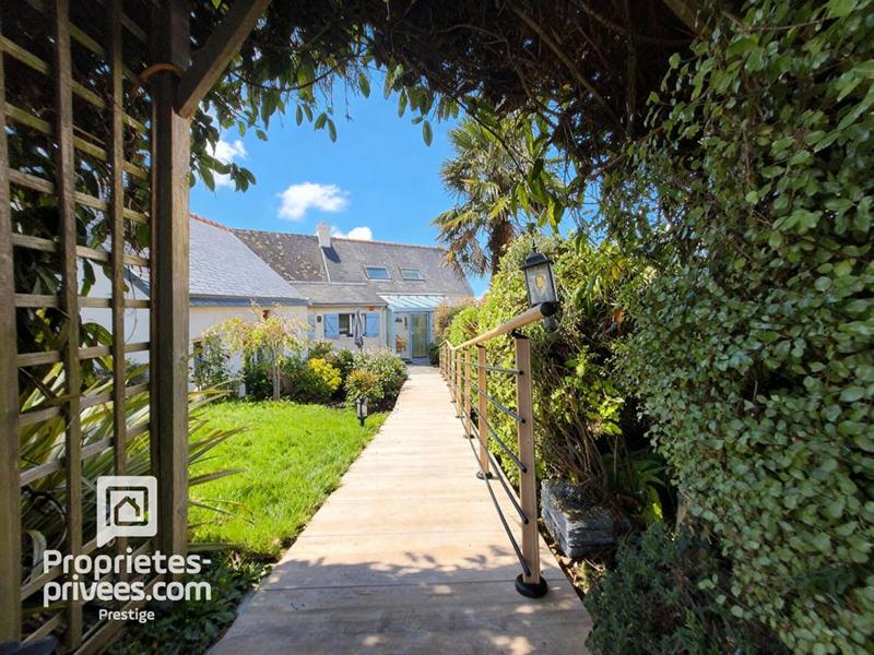 Maison - 172 m² - 7 pièces