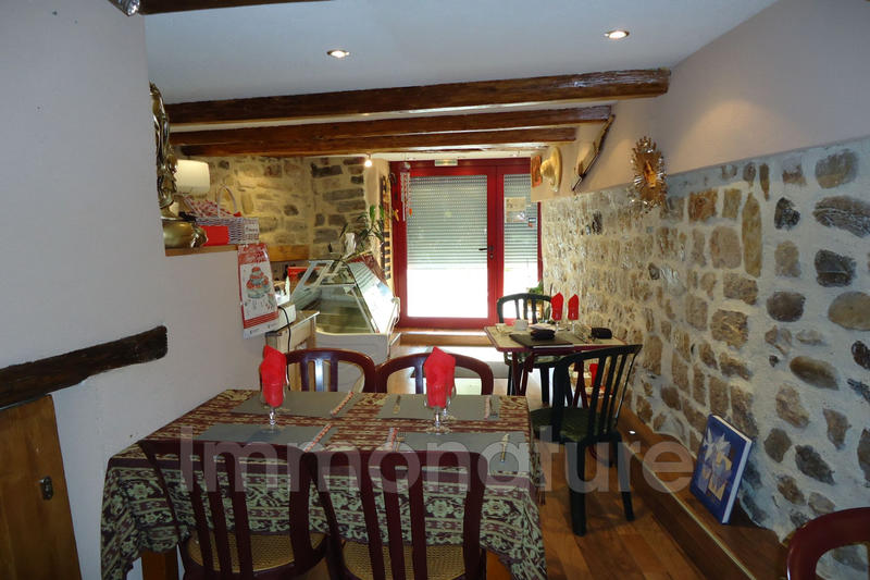 Maison - 90 m² - 3 pièces