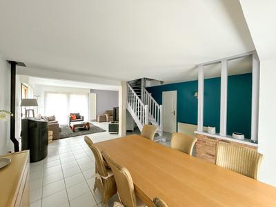 Maison - 135 m² - 5 pièces