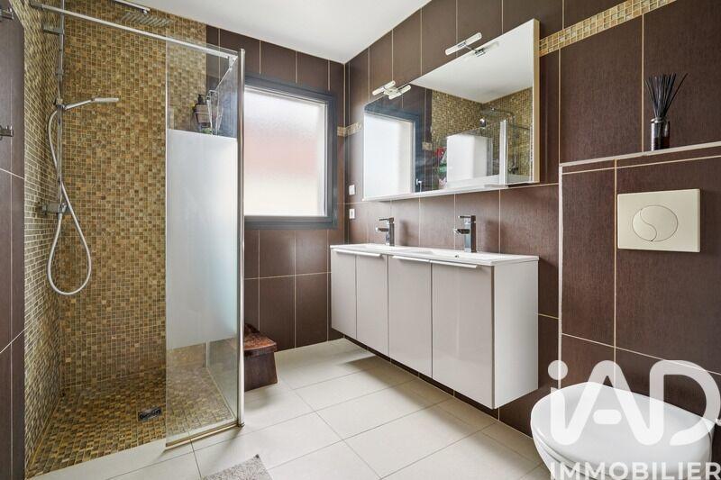 Maison de maîtres - 175 m² - 8 pièces