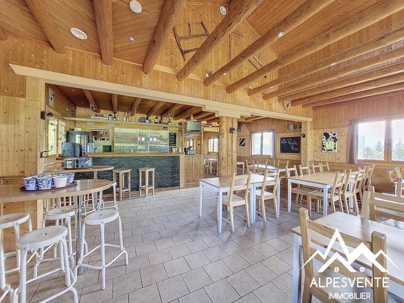 Châlet - 179 m² - 8 pièces