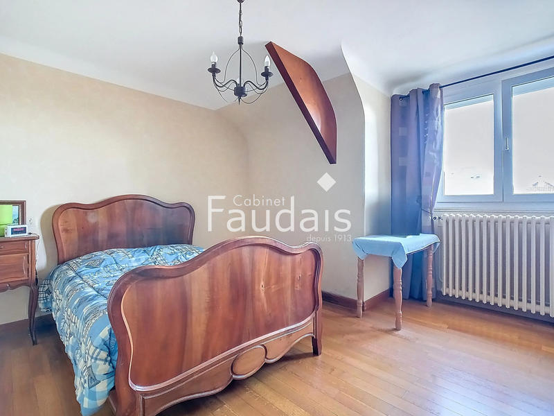 Maison - 157 m² - 6 pièces