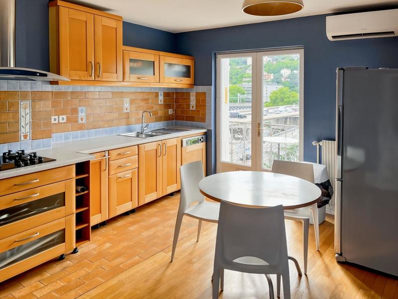 Appartement - 147 m² - 5 pièces