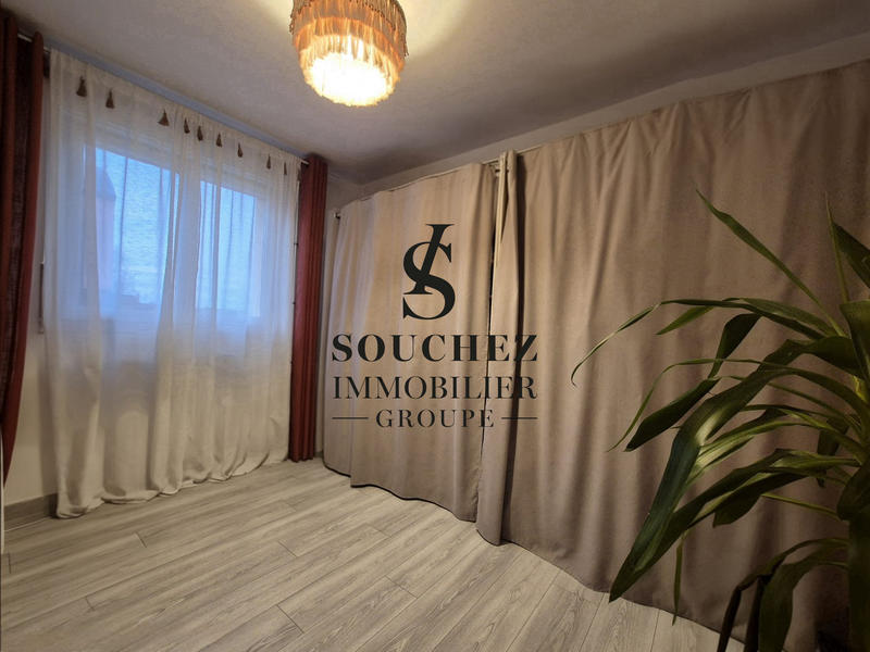 Maison - 86 m² - 5 pièces