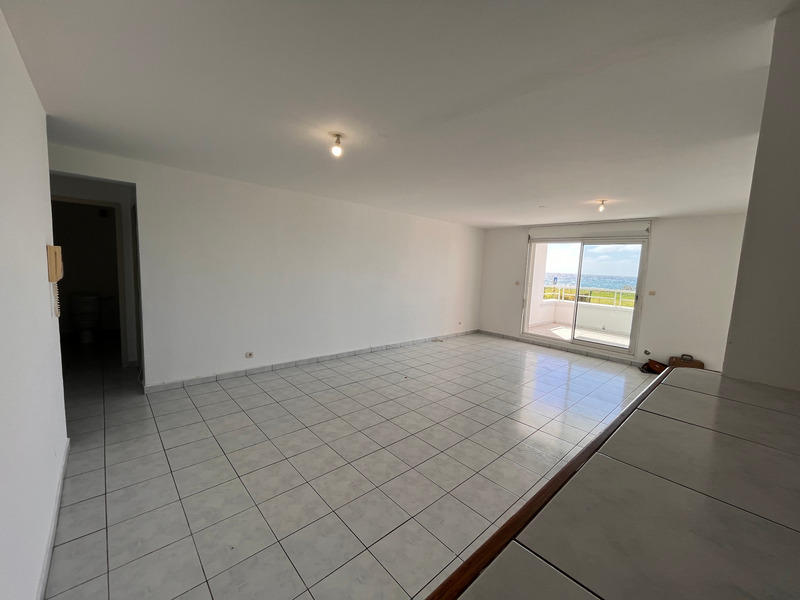 Appartement - 90 m² - 4 pièces