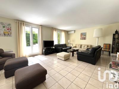 Maison - 193 m² - 6 pièces