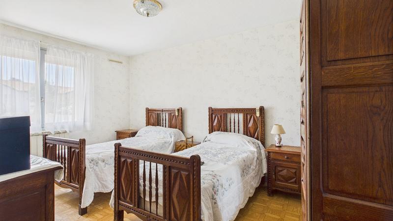 Maison - 92 m² - 4 pièces