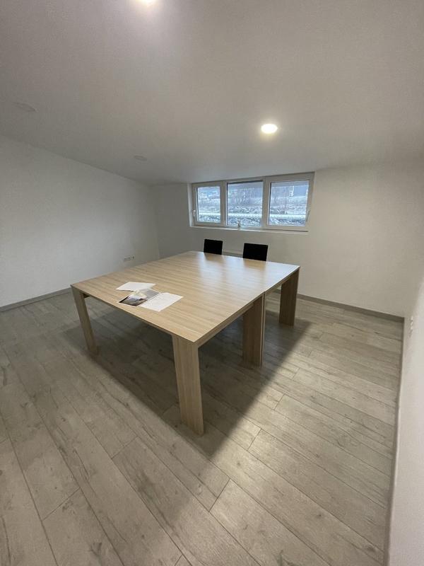 Local d'activités - 335 m²