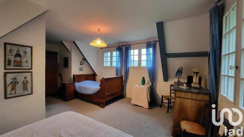 Maison - 169 m² - 6 pièces