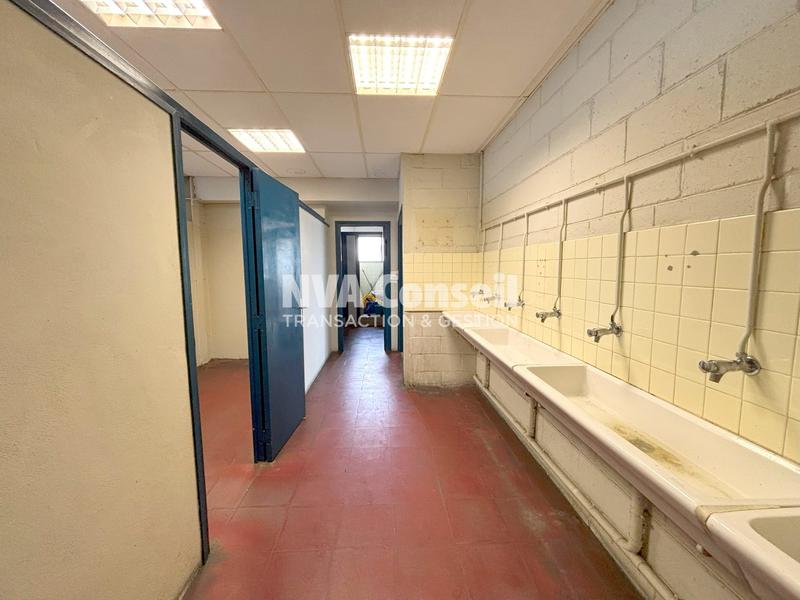 Local d'activités - 1 200 m²