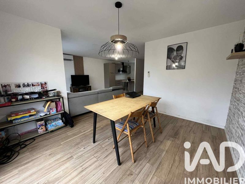 Maison - 87 m² - 6 pièces
