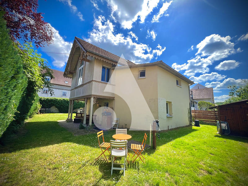 Maison - 110 m² - 4 pièces