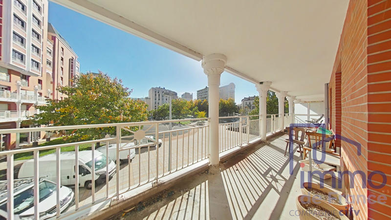 Appartement - 68 m² - 3 pièces