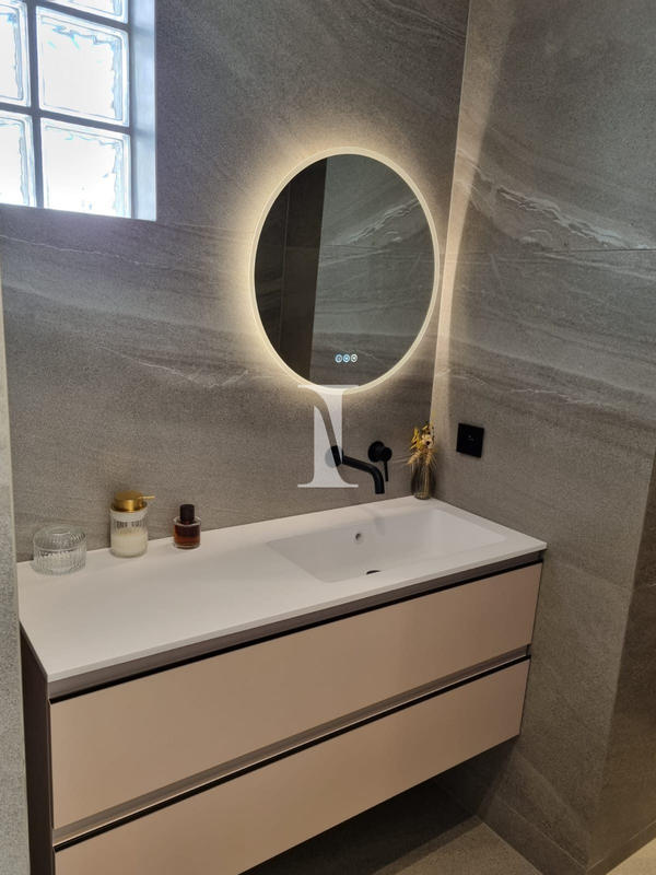 Appartement - 110 m² - 4 pièces