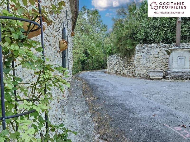 Maison en pierre - 170 m² - 5 pièces