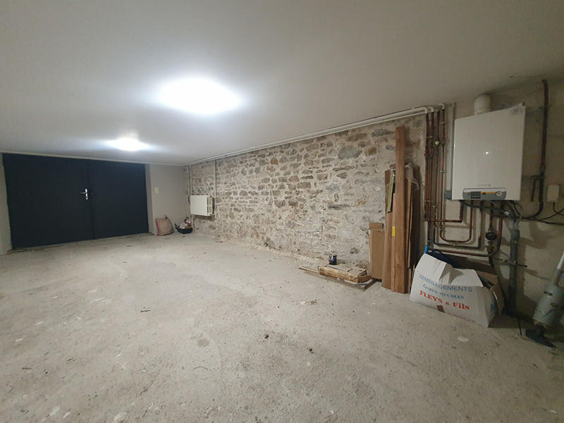 Maison - 93 m² - 4 pièces
