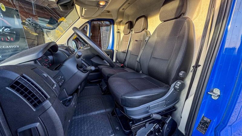 Peugeot Boxer II BlueHDi 120 s&amp;amp;S Asphalt 335 L1h1