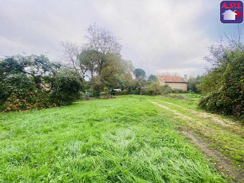 Maison - 250 m² - 8 pièces