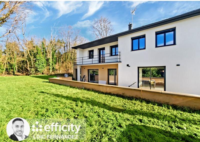 Villa - 167 m² - 5 pièces