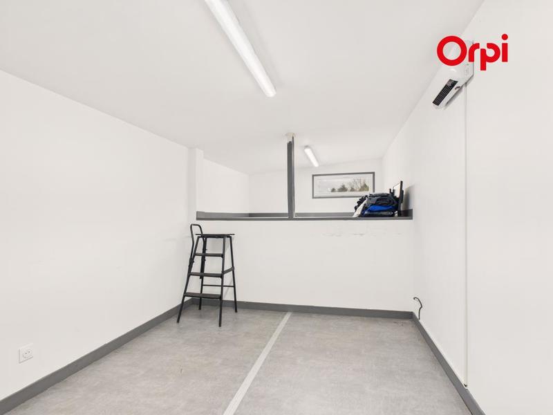 Local commercial - 135 m²