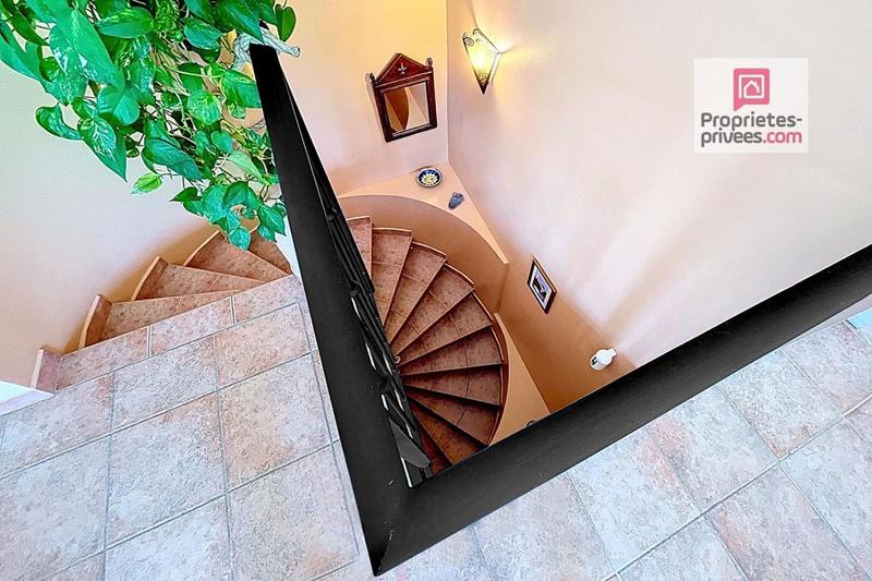 Appartement - 75 m² - 3 pièces