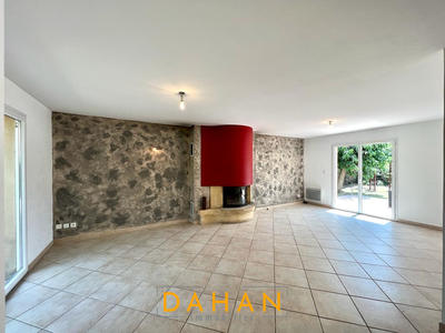 Villa - 100 m² - 4 pièces