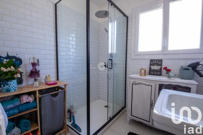 Maison - 199 m² - 8 pièces