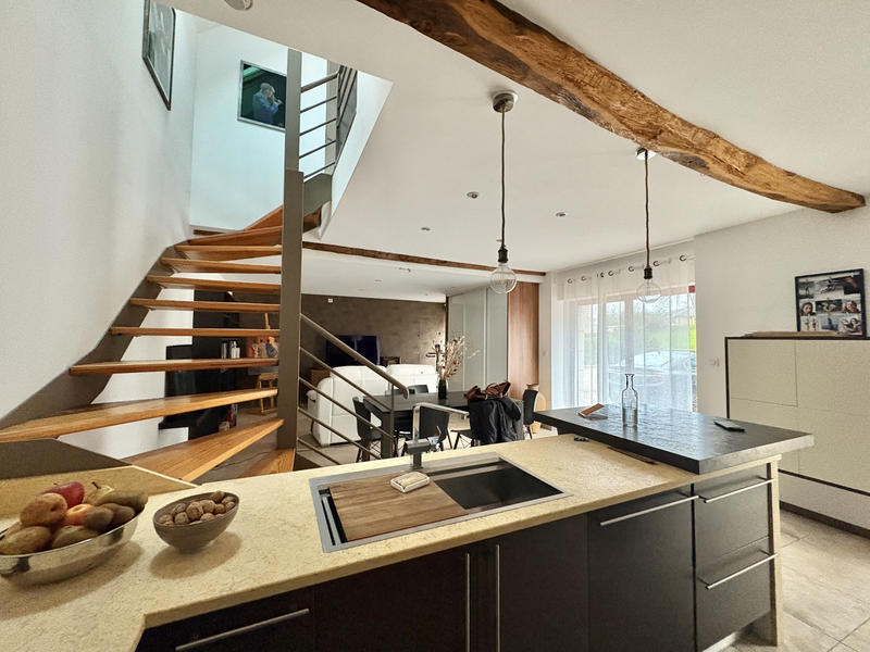 Maison - 80 m² - 3 pièces