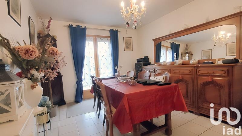 Maison - 90 m² - 5 pièces