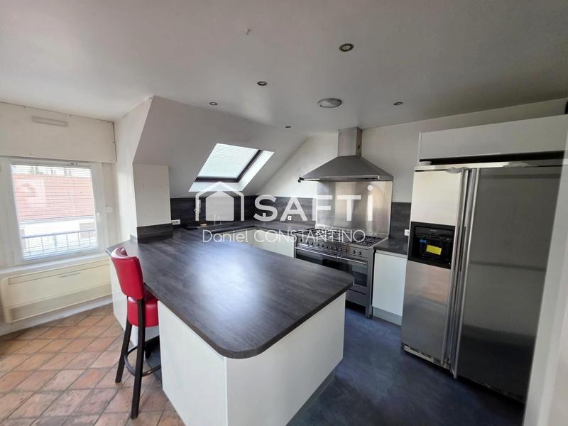 Appartement - 103 m² - 5 pièces