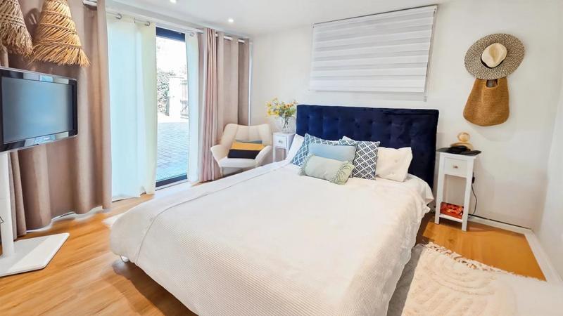 Maison - 219 m² - 7 pièces