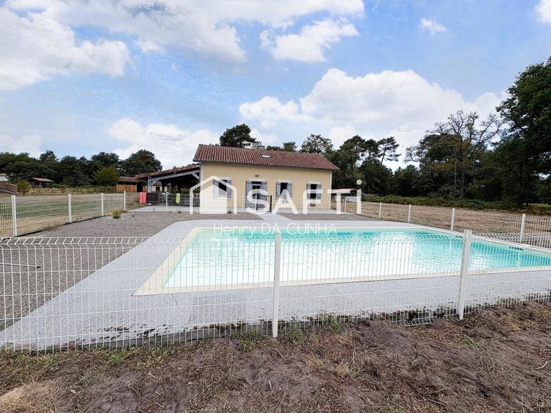 Maison - 180 m² - 8 pièces