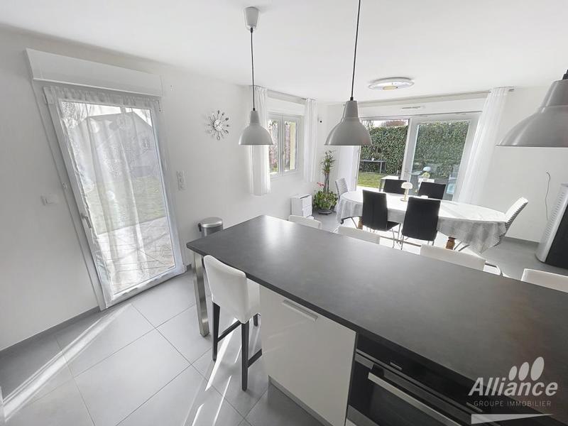 Maison - 153 m² - 6 pièces