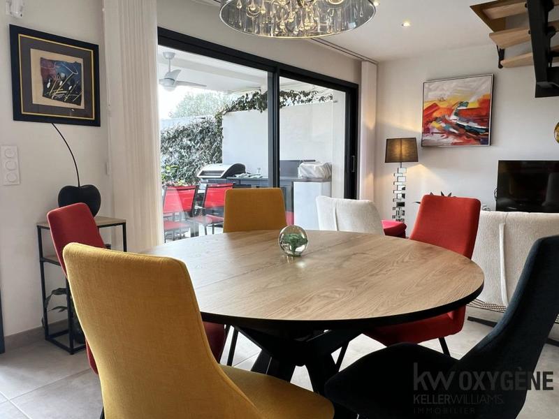 Maison - 98 m² - 5 pièces