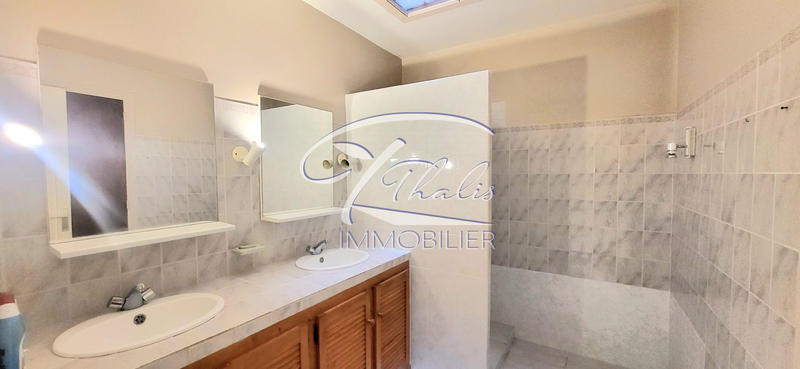 Maison ancienne - 102 m² - 5 pièces