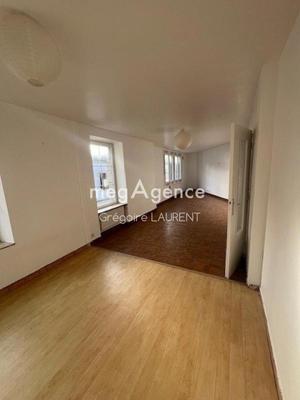 Maison - 122 m² - 5 pièces