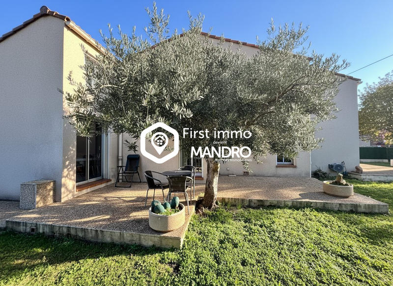 Maison traditionnelle - 160 m² - 6 pièces