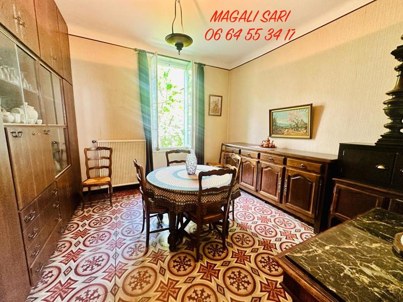 Maison - 94 m² - 6 pièces