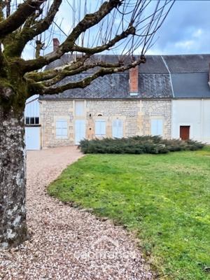 Maison - 95 m² - 4 pièces
