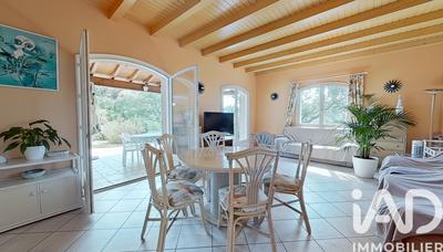 Maison - 170 m² - 6 pièces